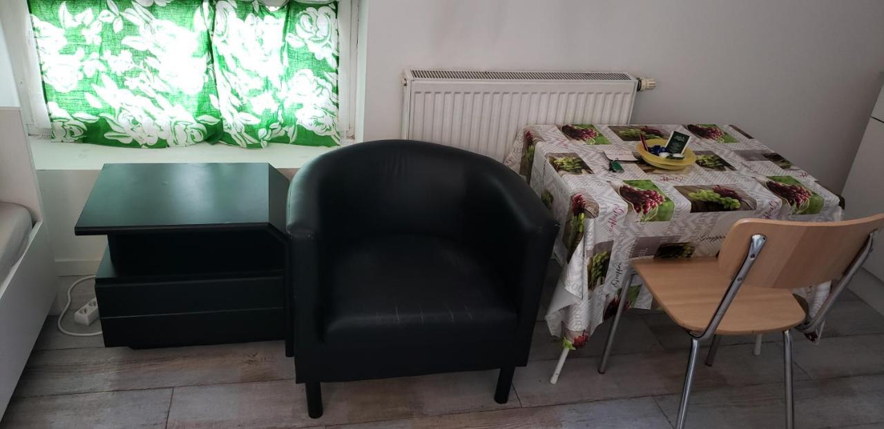 Residence Mantekila Marcinelle エクステリア 写真