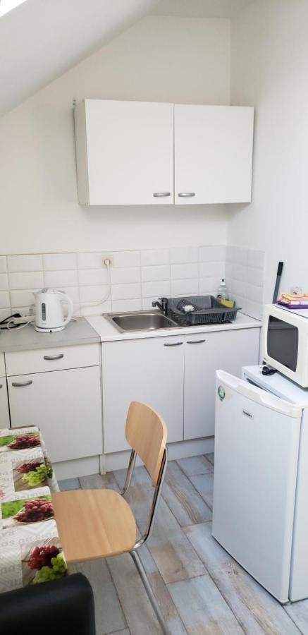 Residence Mantekila Marcinelle エクステリア 写真