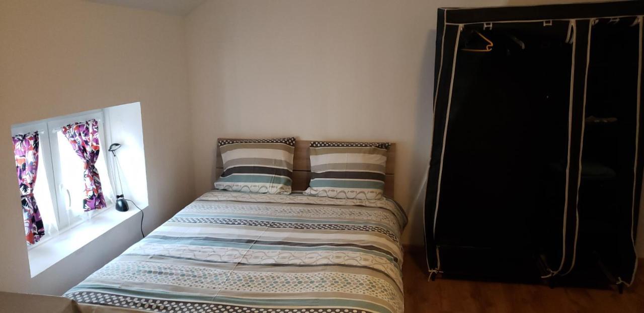 Residence Mantekila Marcinelle エクステリア 写真