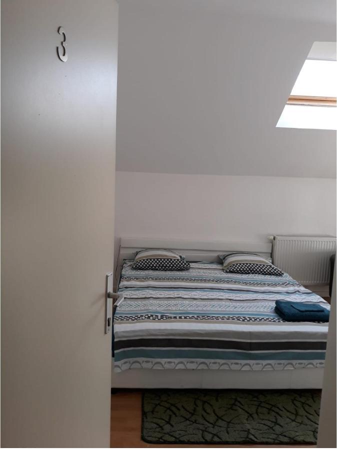 Residence Mantekila Marcinelle エクステリア 写真